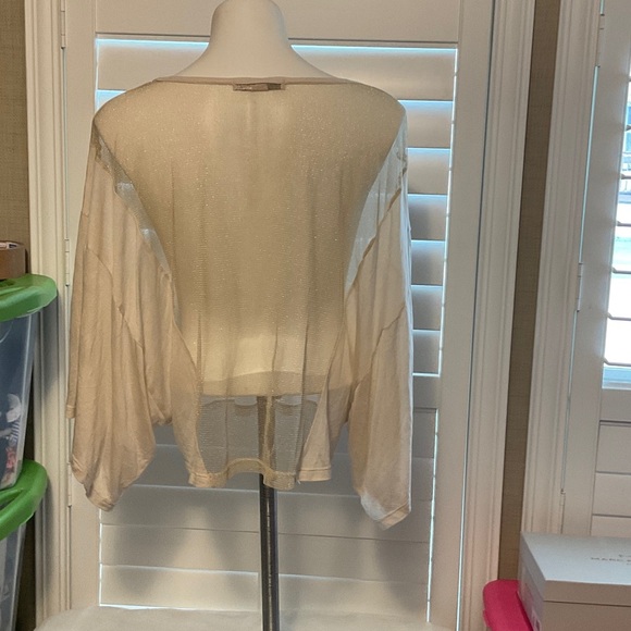 Forever 21 Cream Crop Top - Picture 3 of 7